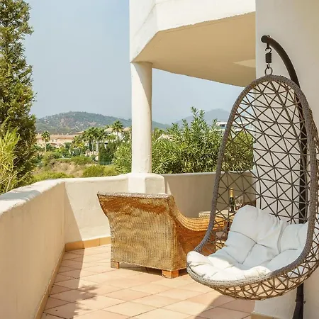 Sunset Golf Garden Corner Shared Pool Διαμέρισμα *