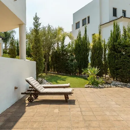 Sunset Golf Garden Corner Shared Pool *